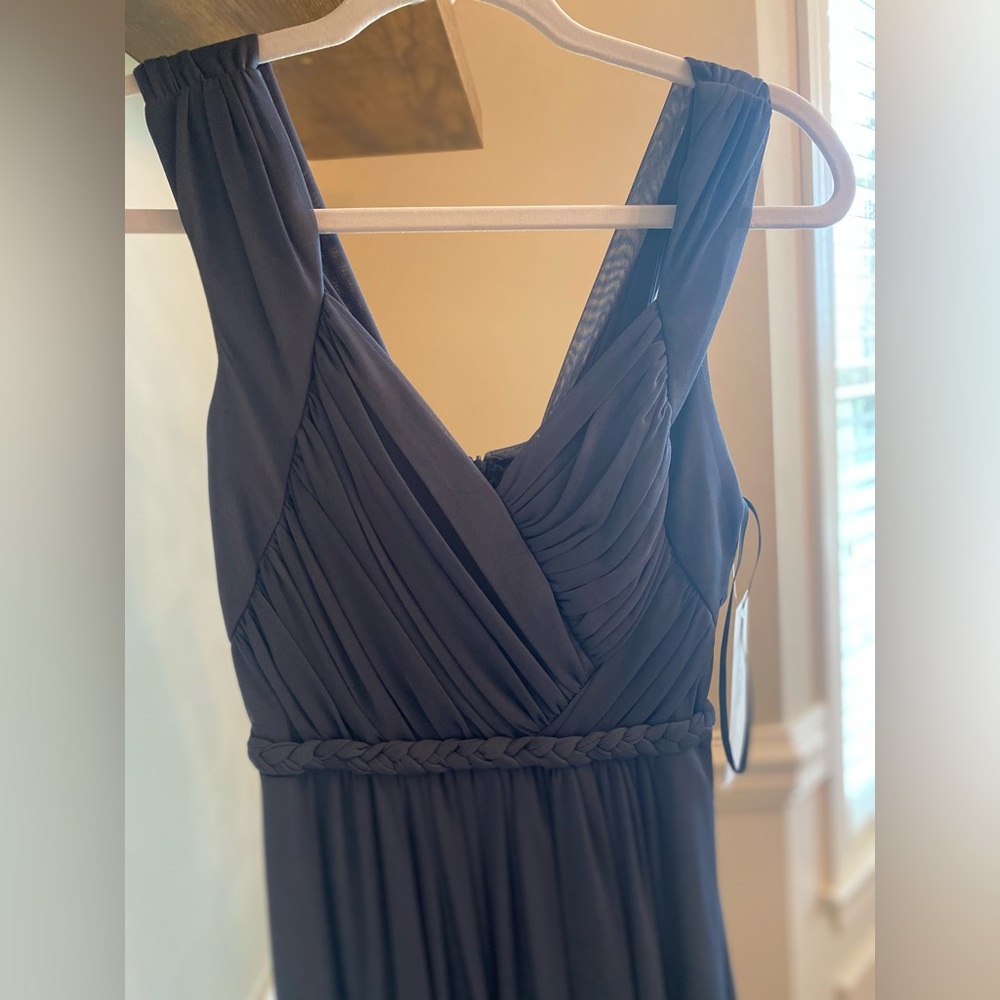 Elegant Sleeveless Dress